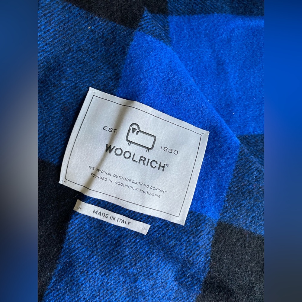 Woolrich Black and Blue Buffalo Plaid Throw Blanket